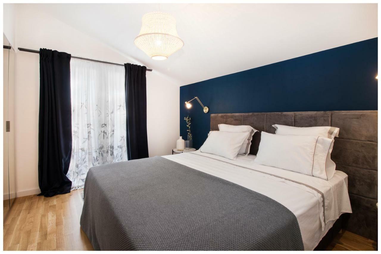 Apartman Sissy Primošten Buitenkant foto