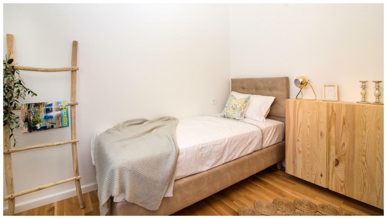 Apartman Sissy Primošten Buitenkant foto